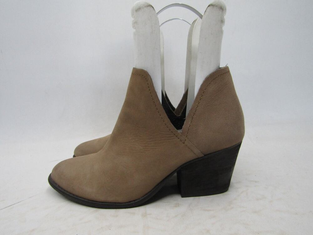 Steve Madden Womens Size 9 M Brown Leather Ankle Fashion Boots Bootie